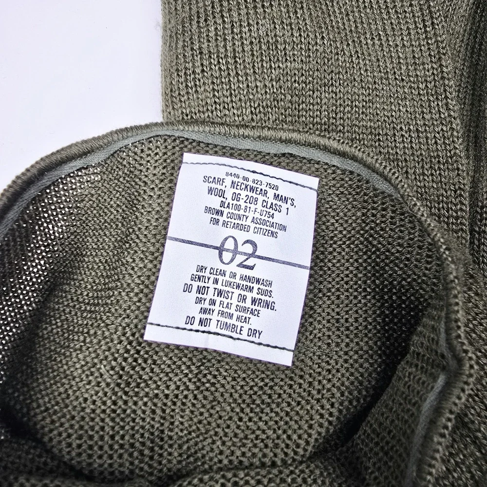 Vintage 1981 US Military Scarf OG-208 Wool Neckwear OD Green DLA100-81-F-U754 Ar